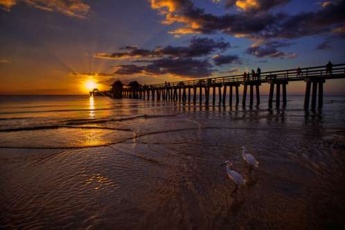 naples-fishing-pier-sunset-at-beach