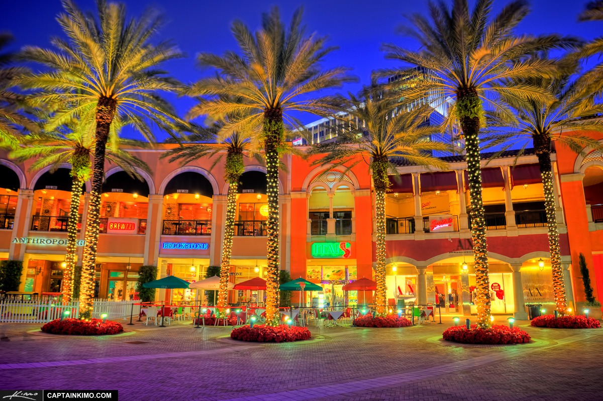 Downtown West Palm Beach at Cityplace with Christmas Lights