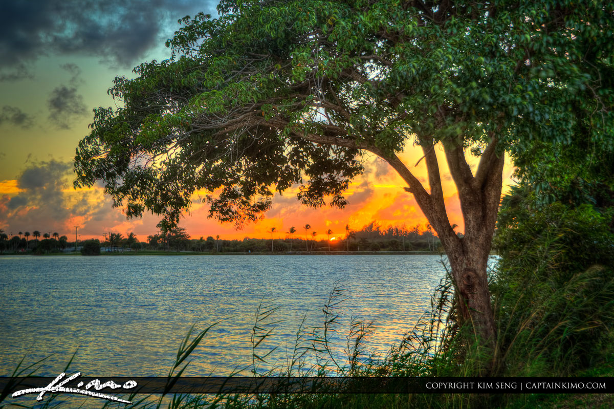 Sunset at Lake Osborne in Lake Worth Florida