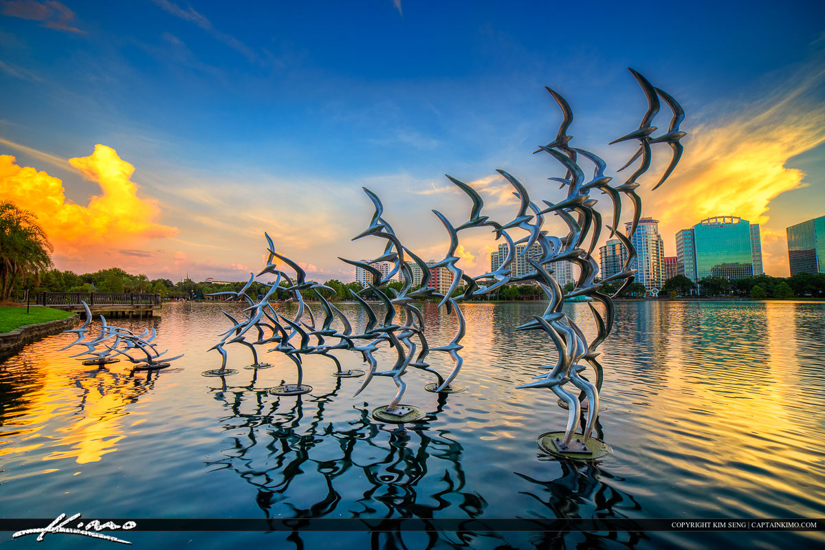 Orlando Downtown City Bird Statue at Lake Eola