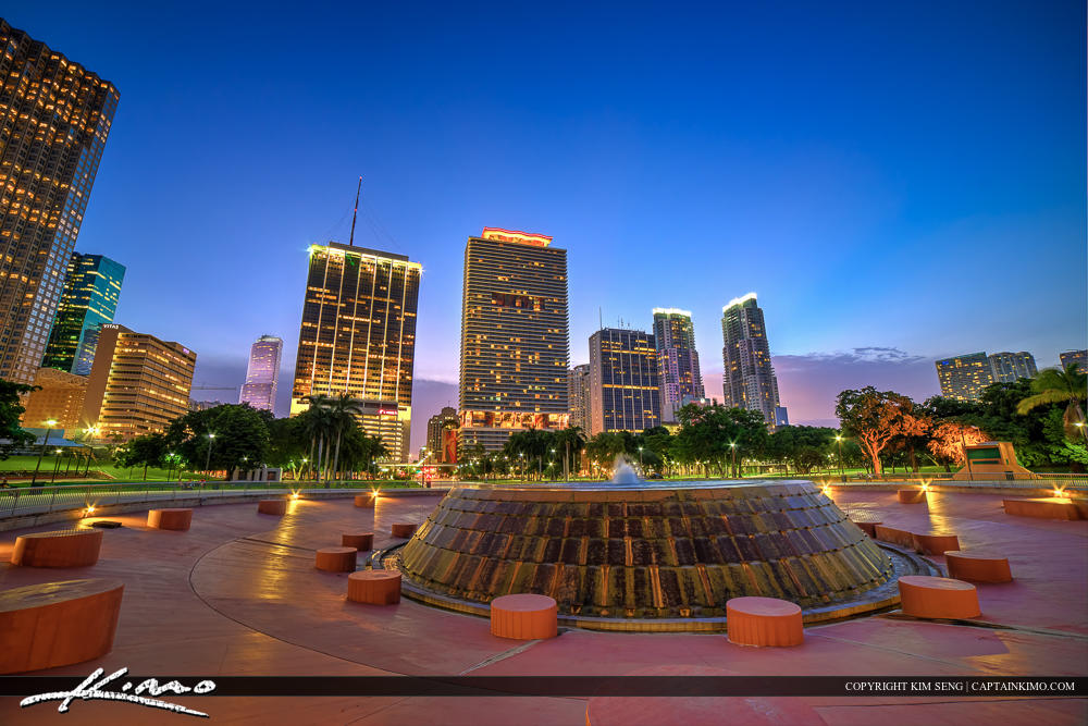 Miami Florida Bayside Park Marina and Marketplace at Fountain